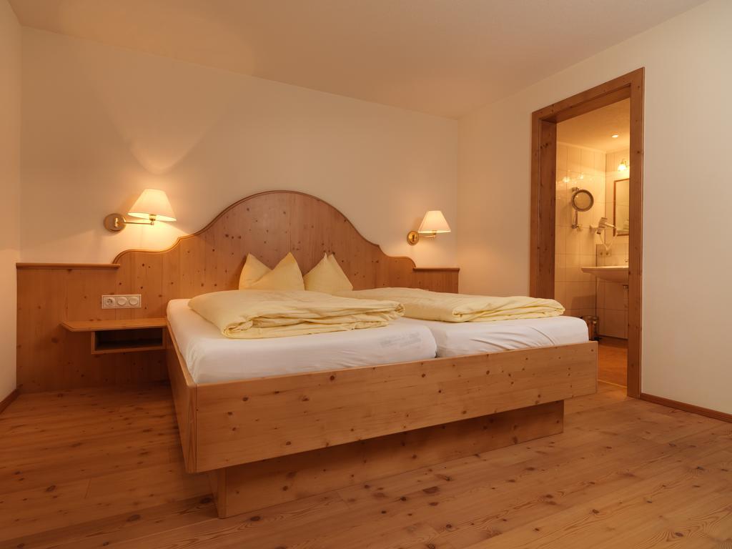 Apres Post Hotel Stuben am Arlberg Eksteriør bilde